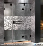 Porte de douche en ligne avec motif en verre trempé